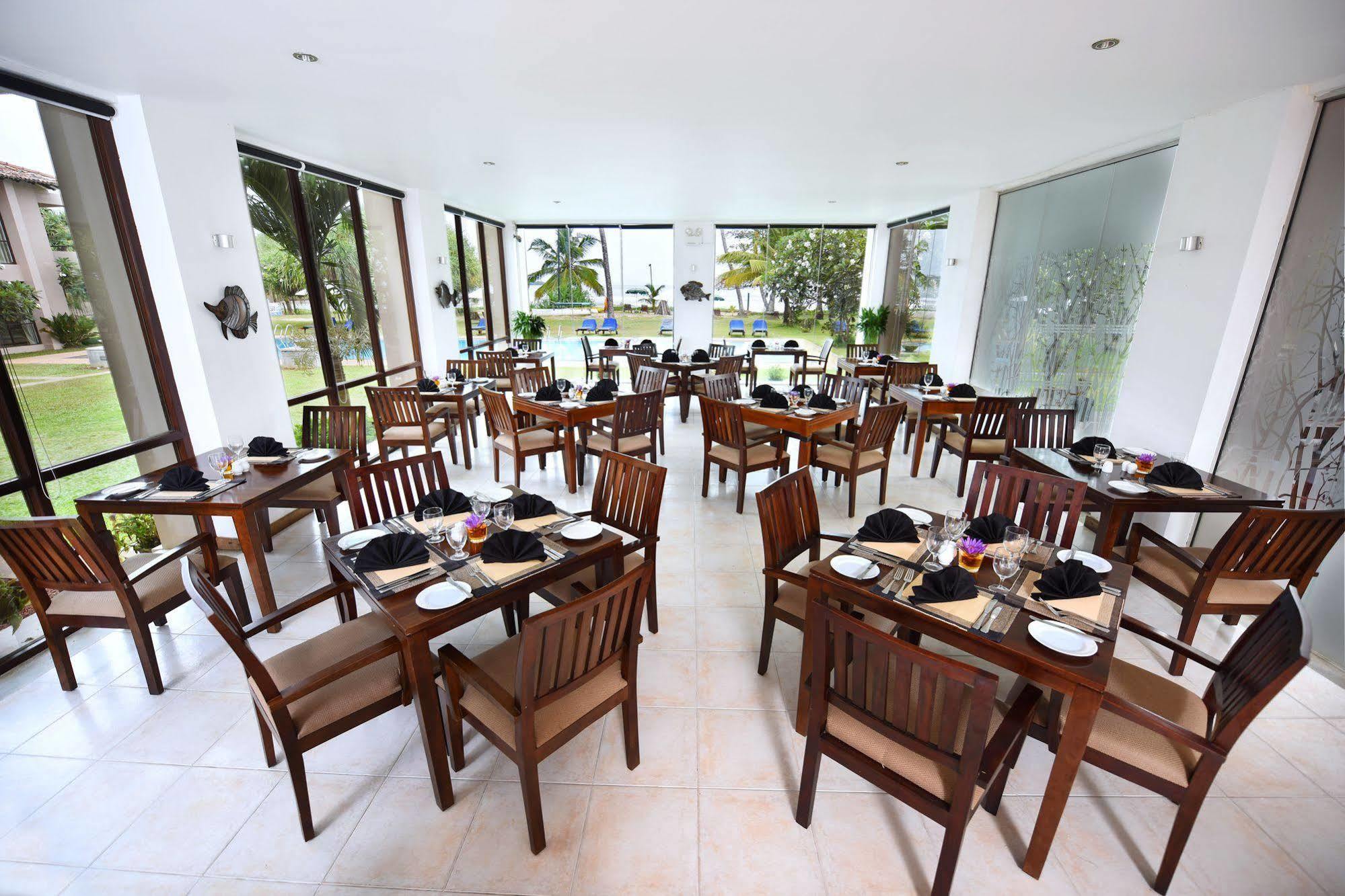 Mandara Resort Mirissa Weligama Esterno foto